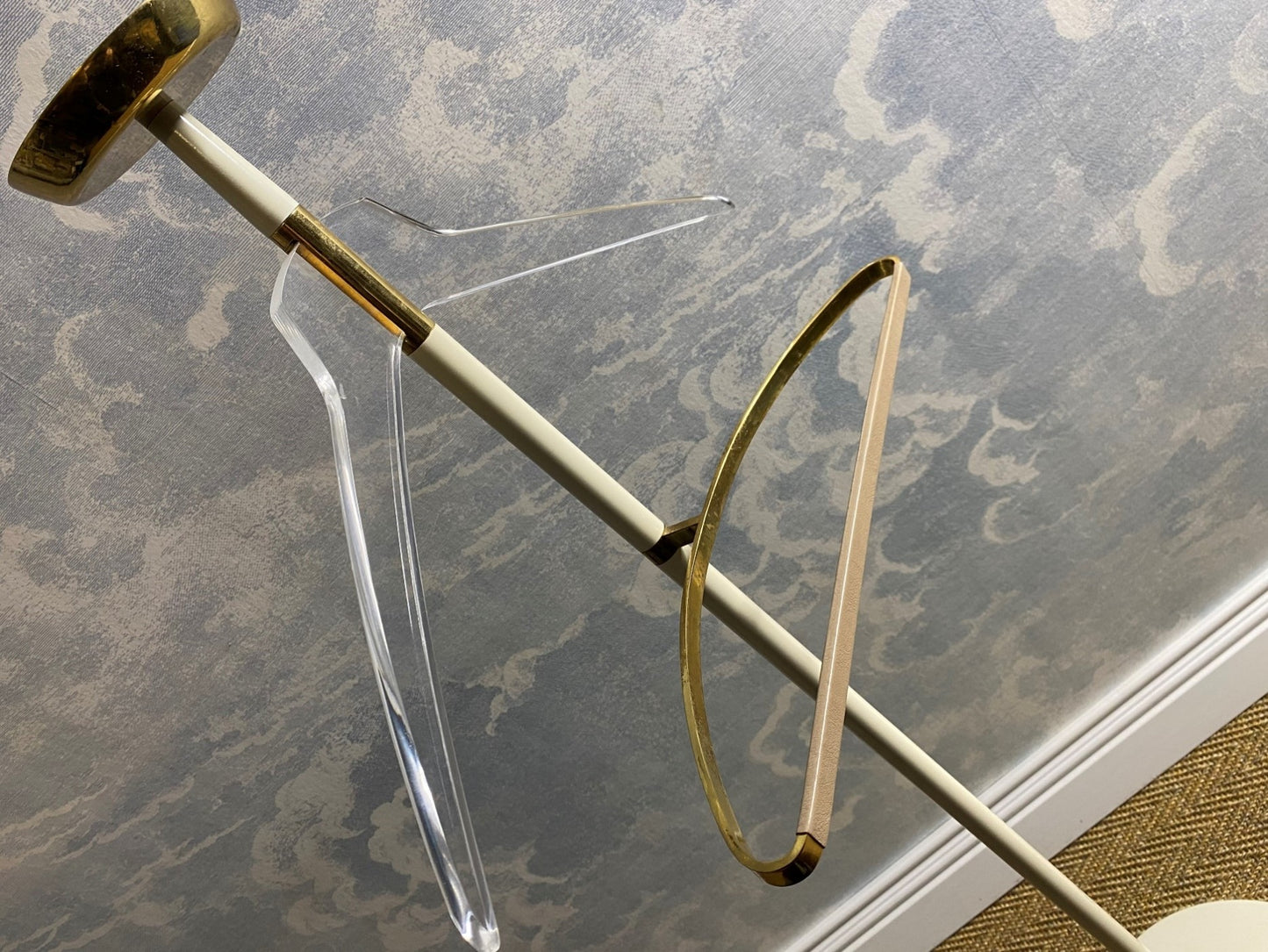 Elegant Valet Stand / Dress Boy Clothes Rack 60s Hollywood Regency