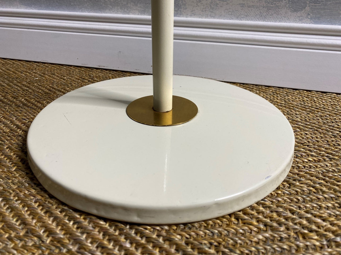 Elegant Valet Stand / Dress Boy Clothes Rack 60s Hollywood Regency