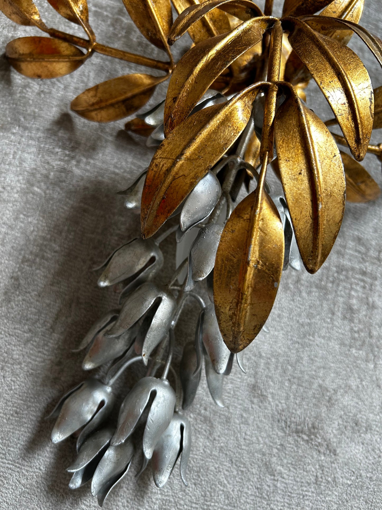 Hans Kogl Wisteria Pioggia D’oro Sconce, Hollywood Regency, 1970s