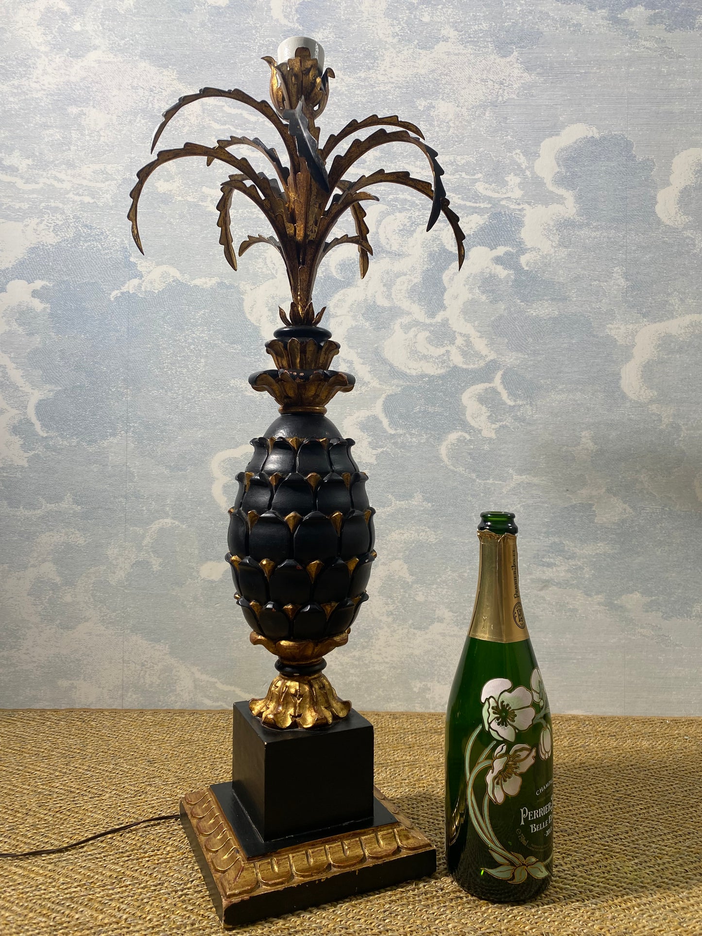 Large Carved Wood Pineapple Table Lamp in Black and Gold, France, early 20th Century