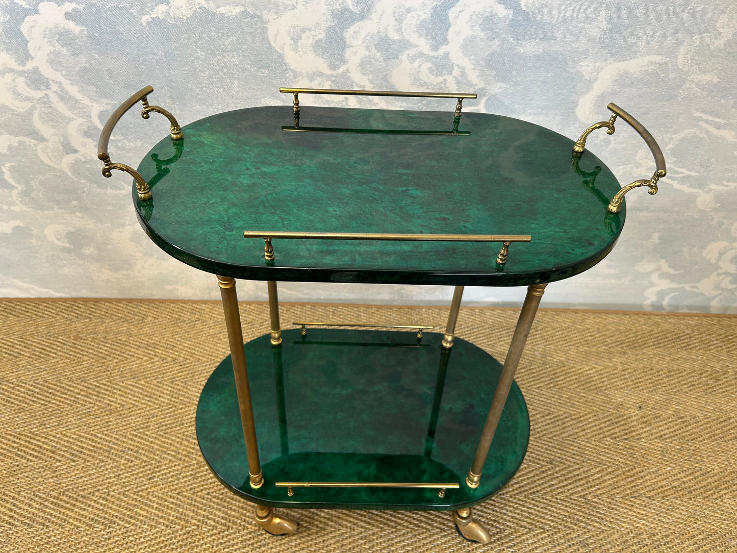 Petit Aldo Tura Bar Cart / Tea Trolley in Dark Green, Italy, 1960s, Hollywood Regency