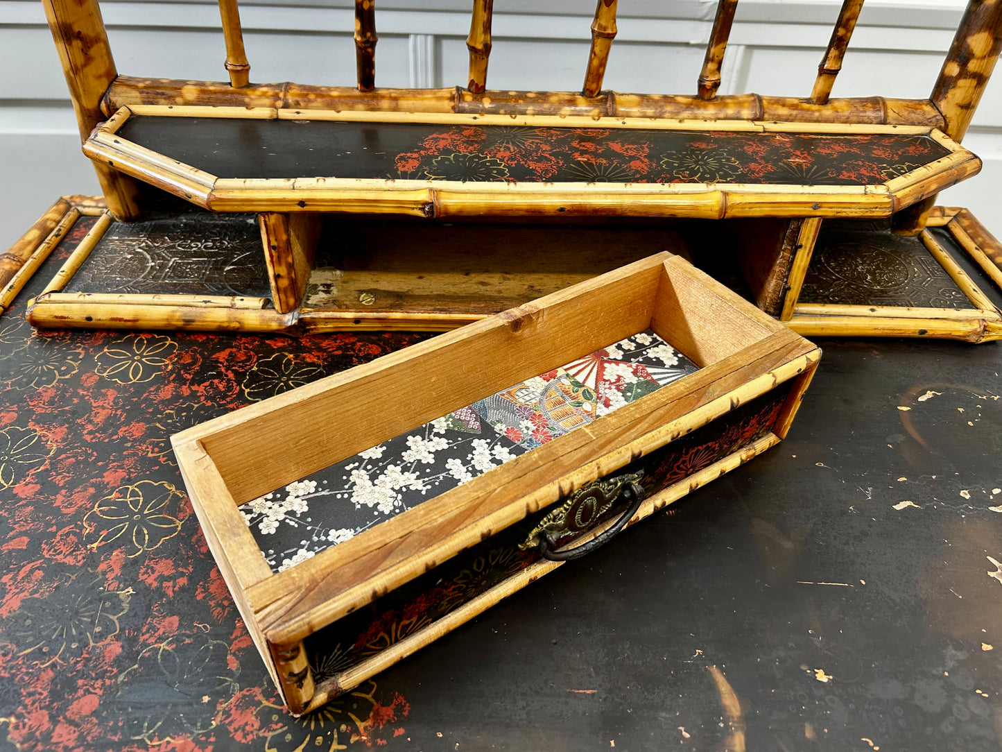 Victorian Tiger Bamboo, Cane & Chinoiserie Dressing Table With Drawers, England 1880's, Aesthetic Movement