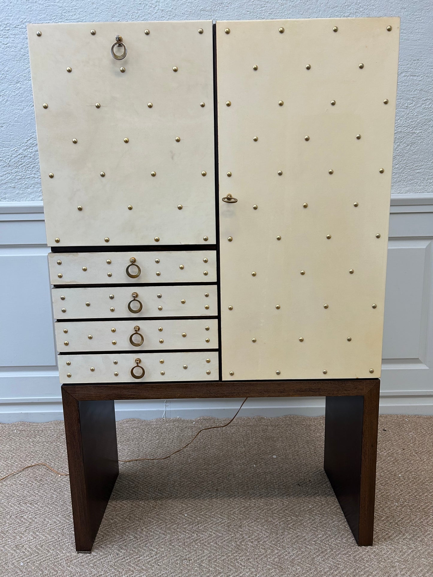 Illuminated Dry Bar Cabinet In Ivory White, by ALdo Tura, Italy. 1960's