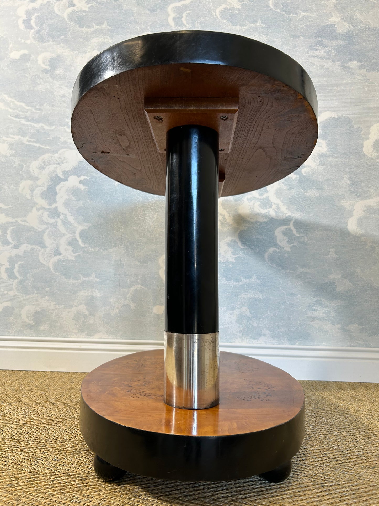 Art Deco Side Table with Walnut Burl Wood Veneer, France, 1930's
