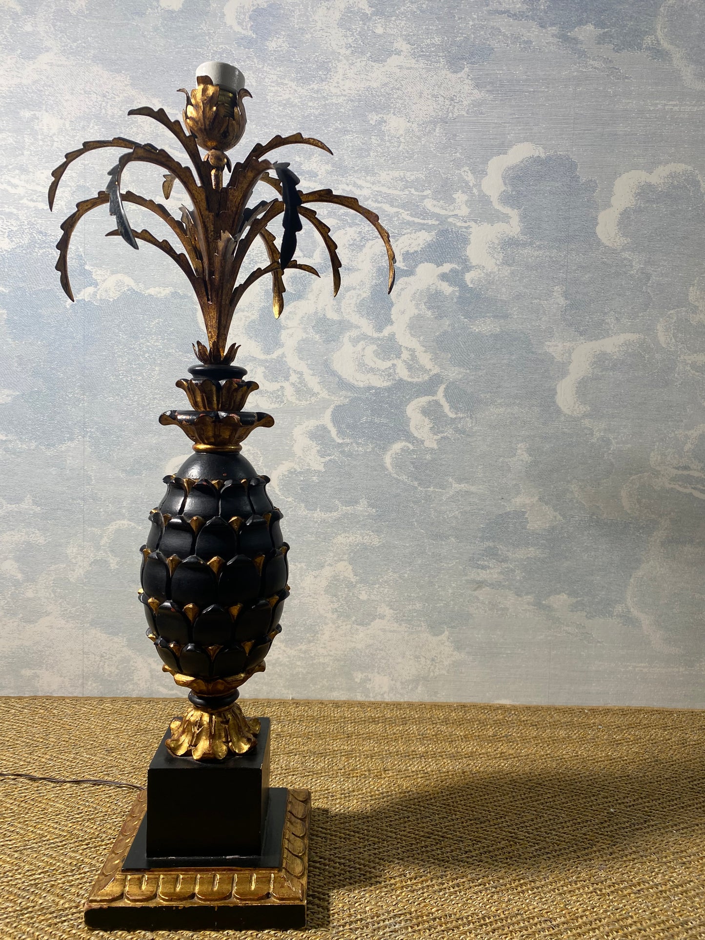 Large Carved Wood Pineapple Table Lamp in Black and Gold, France, early 20th Century