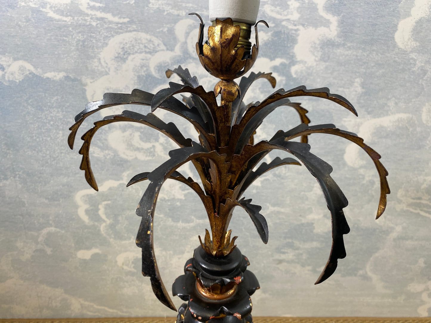 Large Carved Wood Pineapple Table Lamp in Black and Gold, France, early 20th Century