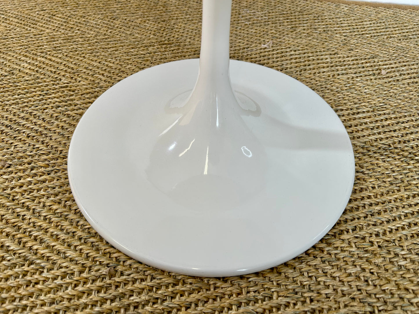 Tulip Foot Lounge or Side Table In The Style Of Saarinen - Germany, 1960s