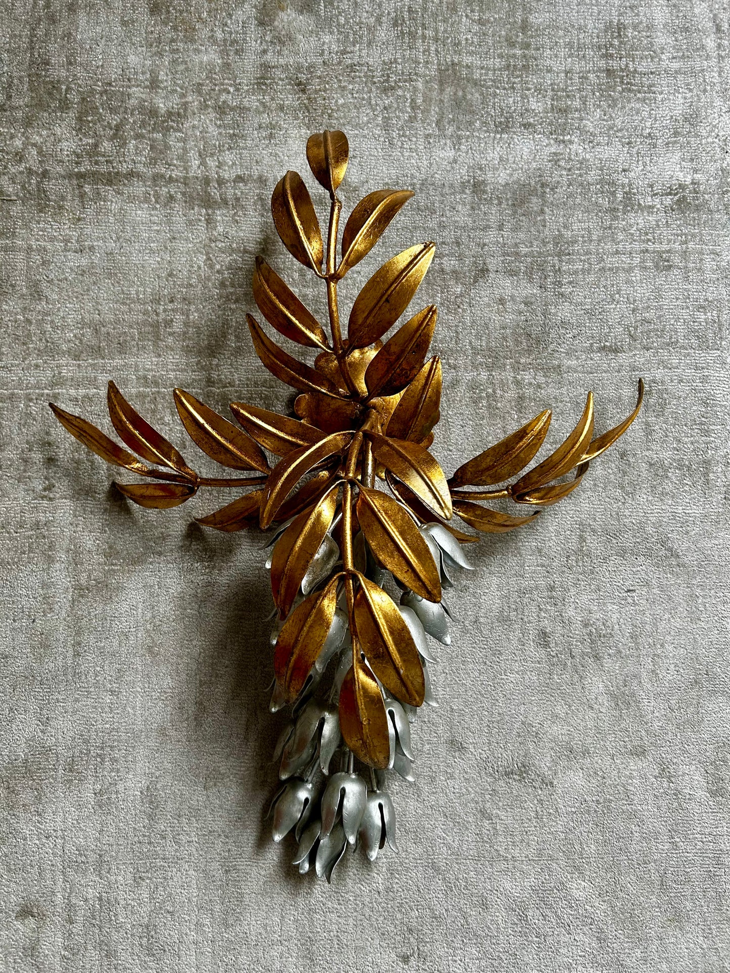 Hans Kogl Wisteria  Pioggia D’oro Sconce, Hollywood Regency, 1970s