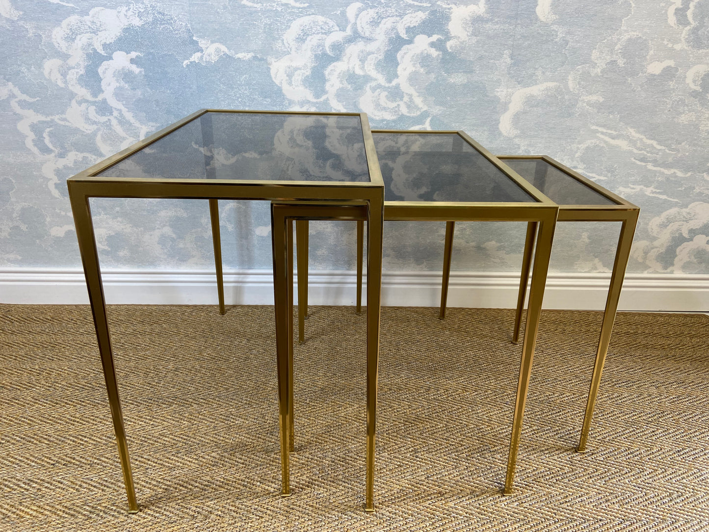 Set of 3 Nesting Tables Brass 60s Hollywood Regency Vereinigte Werkstätten Side Coffee Table